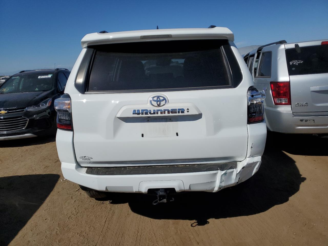 2022 Toyota 4Runner Sr5/Sr5 Premium VIN: JTENU5JR9N6019358 Lot: 72752074