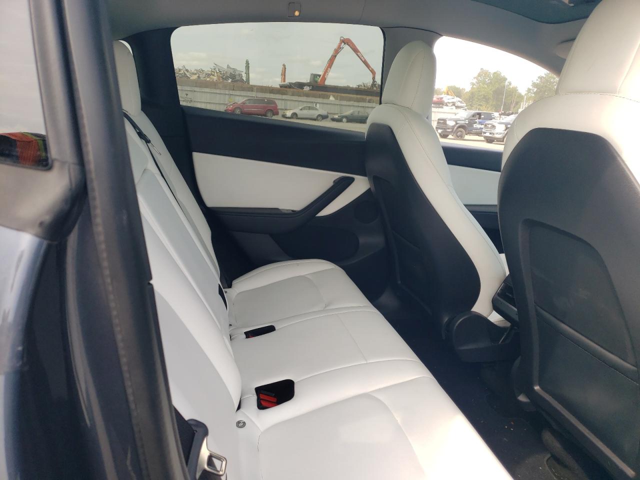 2021 Tesla Model Y VIN: 5YJYGDEF1MF072108 Lot: 70389854