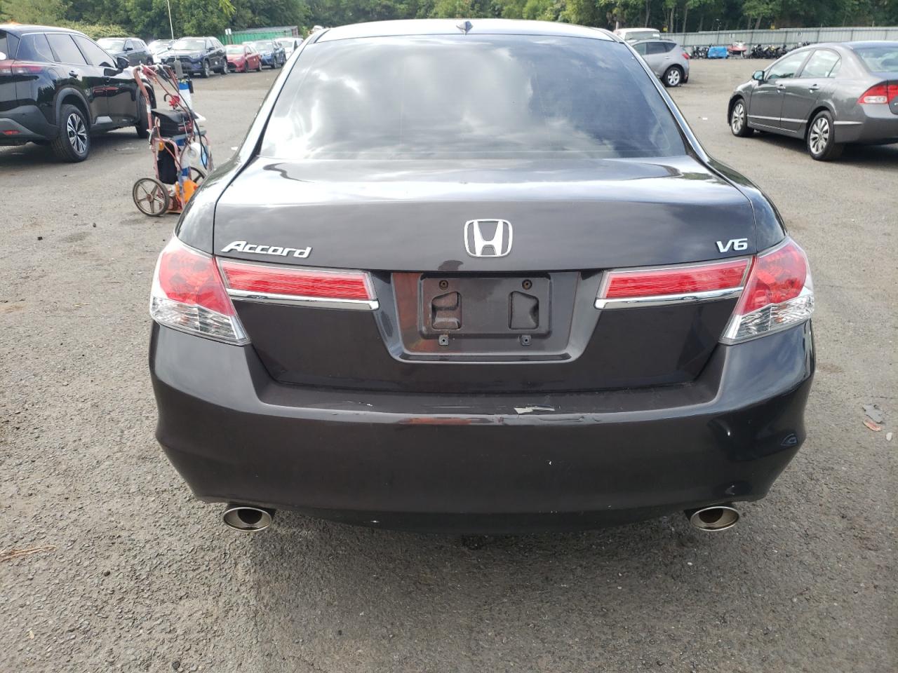 2012 Honda Accord Exl VIN: 1HGCP3F84CA009162 Lot: 68241954