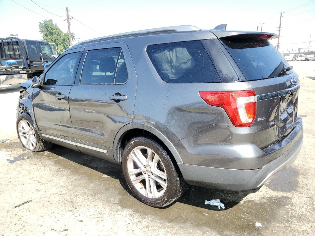 1FM5K7D87GGB12199 2016 FORD EXPLORER - Image 2