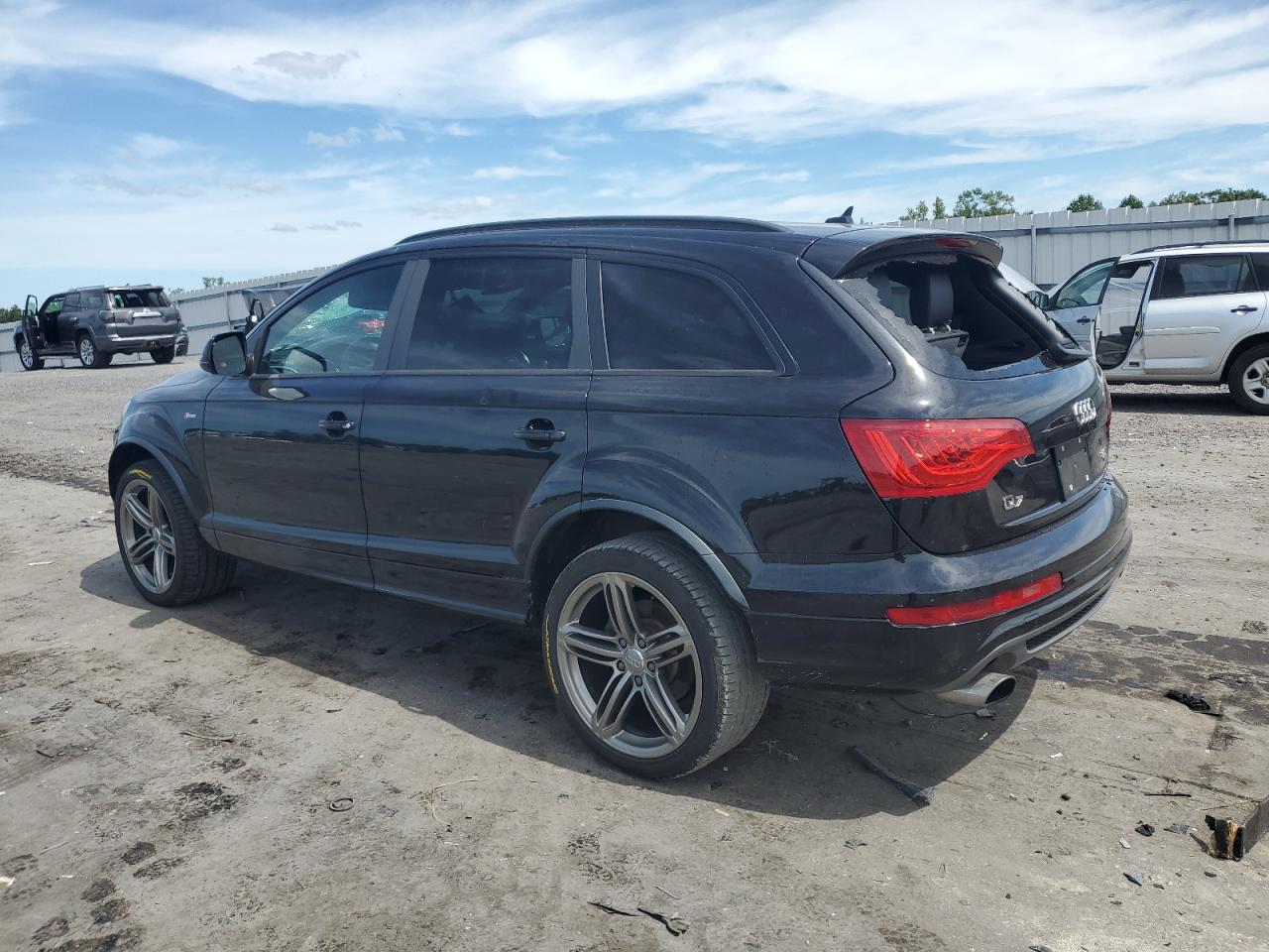 WA1DGAFE8FD020093 2015 AUDI Q7 - Image 2