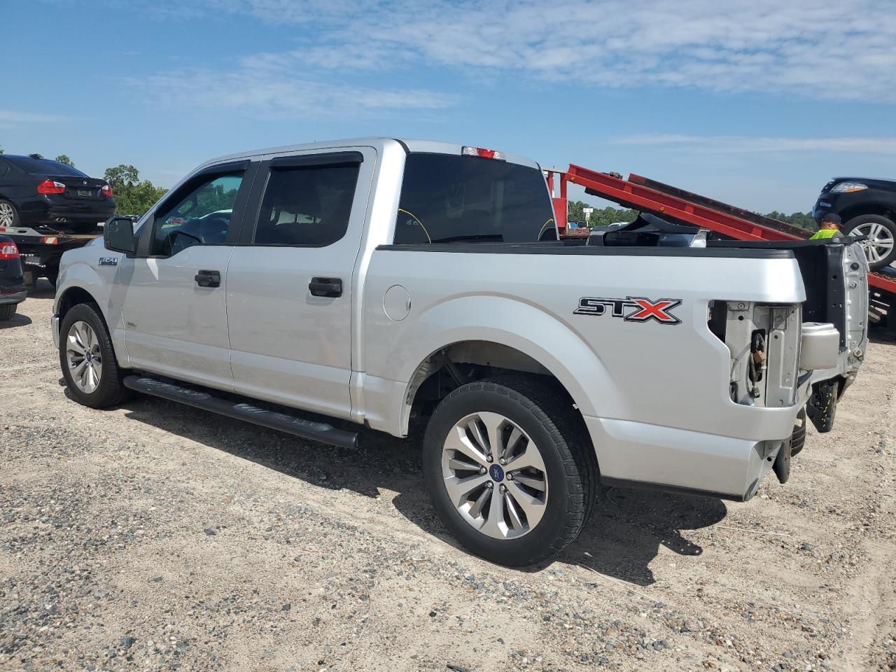 2017 Ford F150 Supercrew VIN: 1FTEW1CP5HKD16514 Lot: 69986894