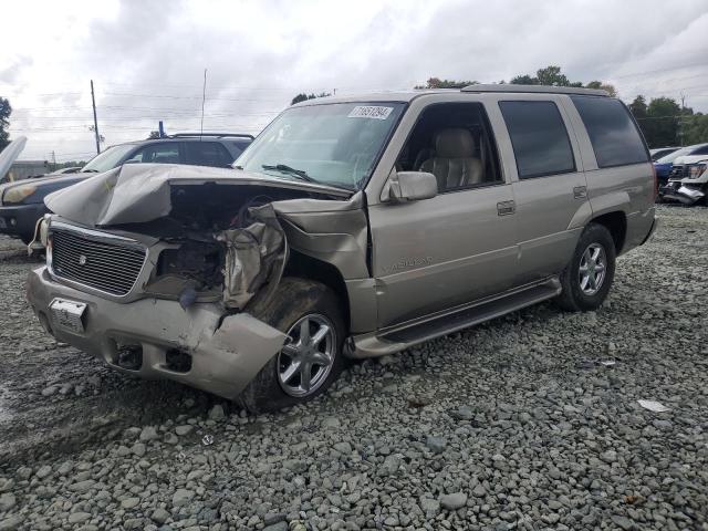 2000 Cadillac Escalade 