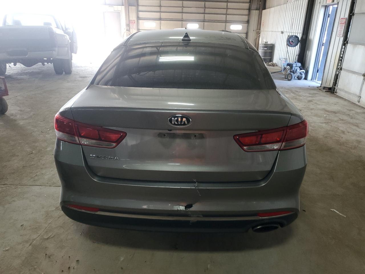 5XXGT4L32HG123537 2017 Kia Optima Lx