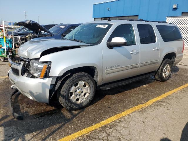 2010 Chevrolet Suburban C1500  Ls zu verkaufen in Woodhaven, MI - Front End