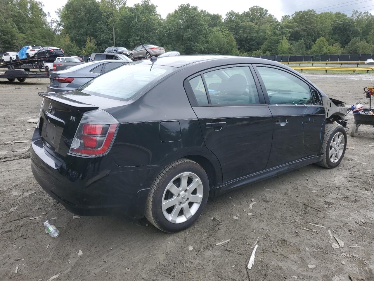 2012 Nissan Sentra - Image 3
