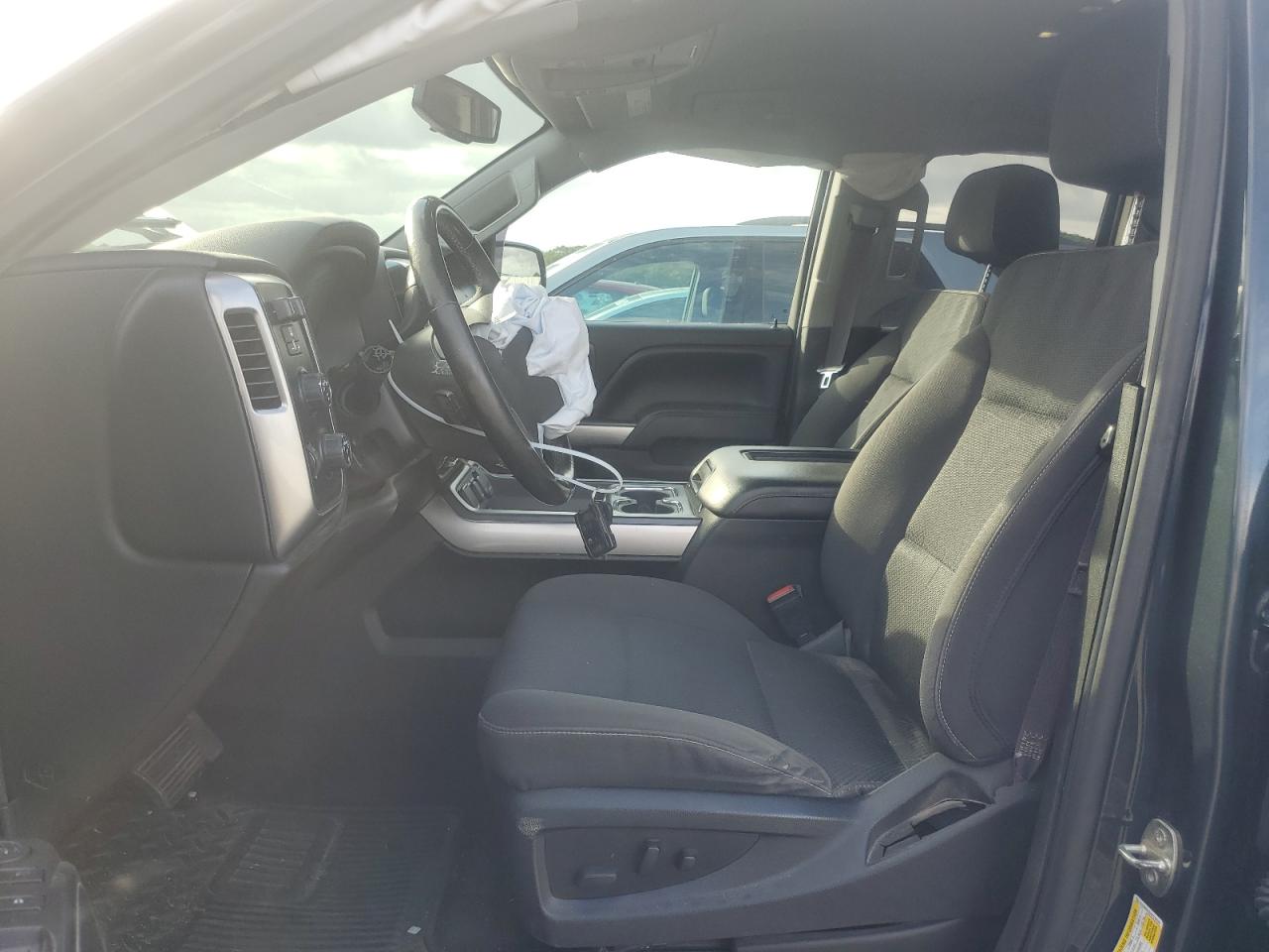 2017 Chevrolet Silverado - Image 7