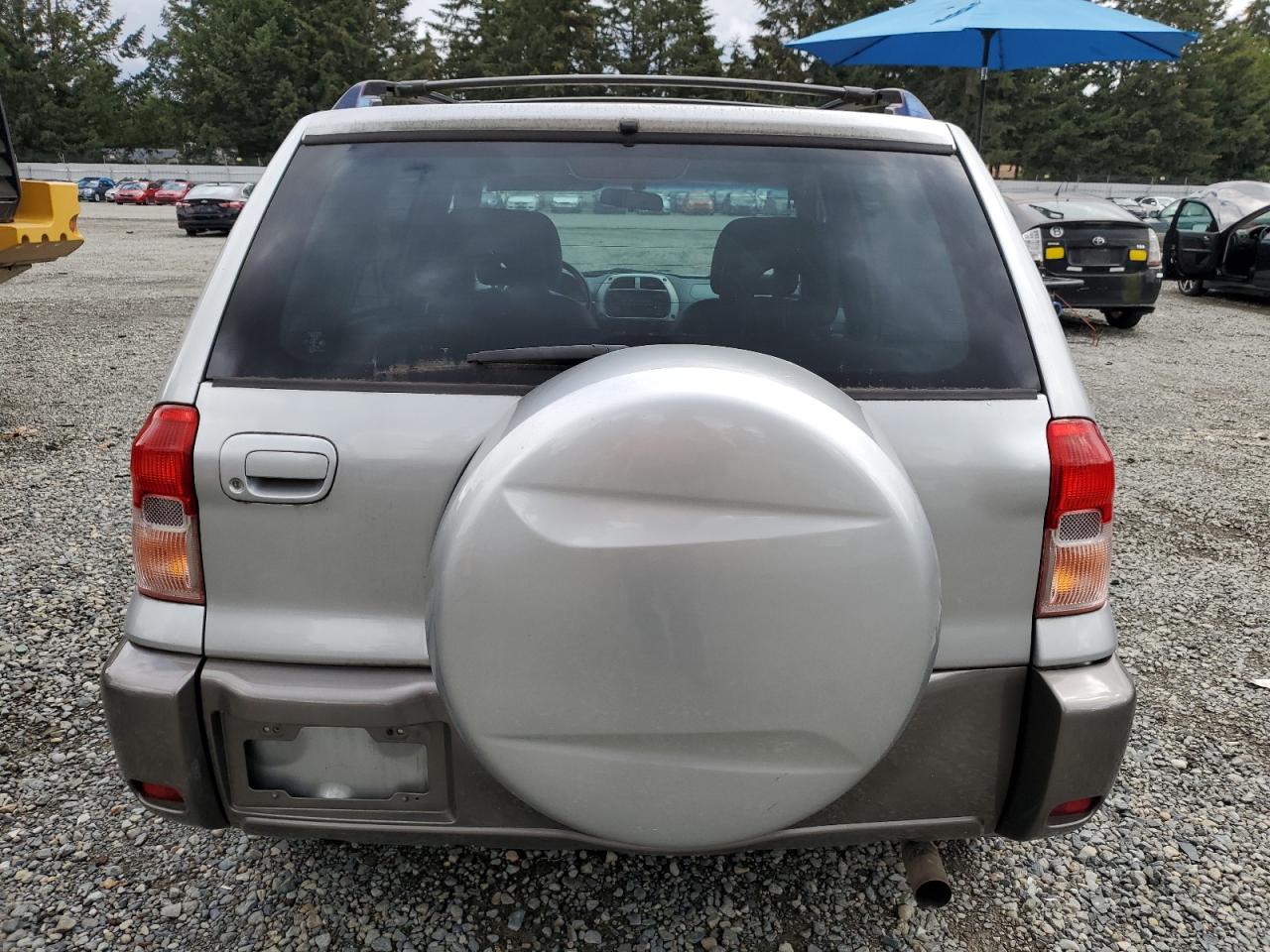 JTEGH20VX10011048 2001 Toyota Rav4