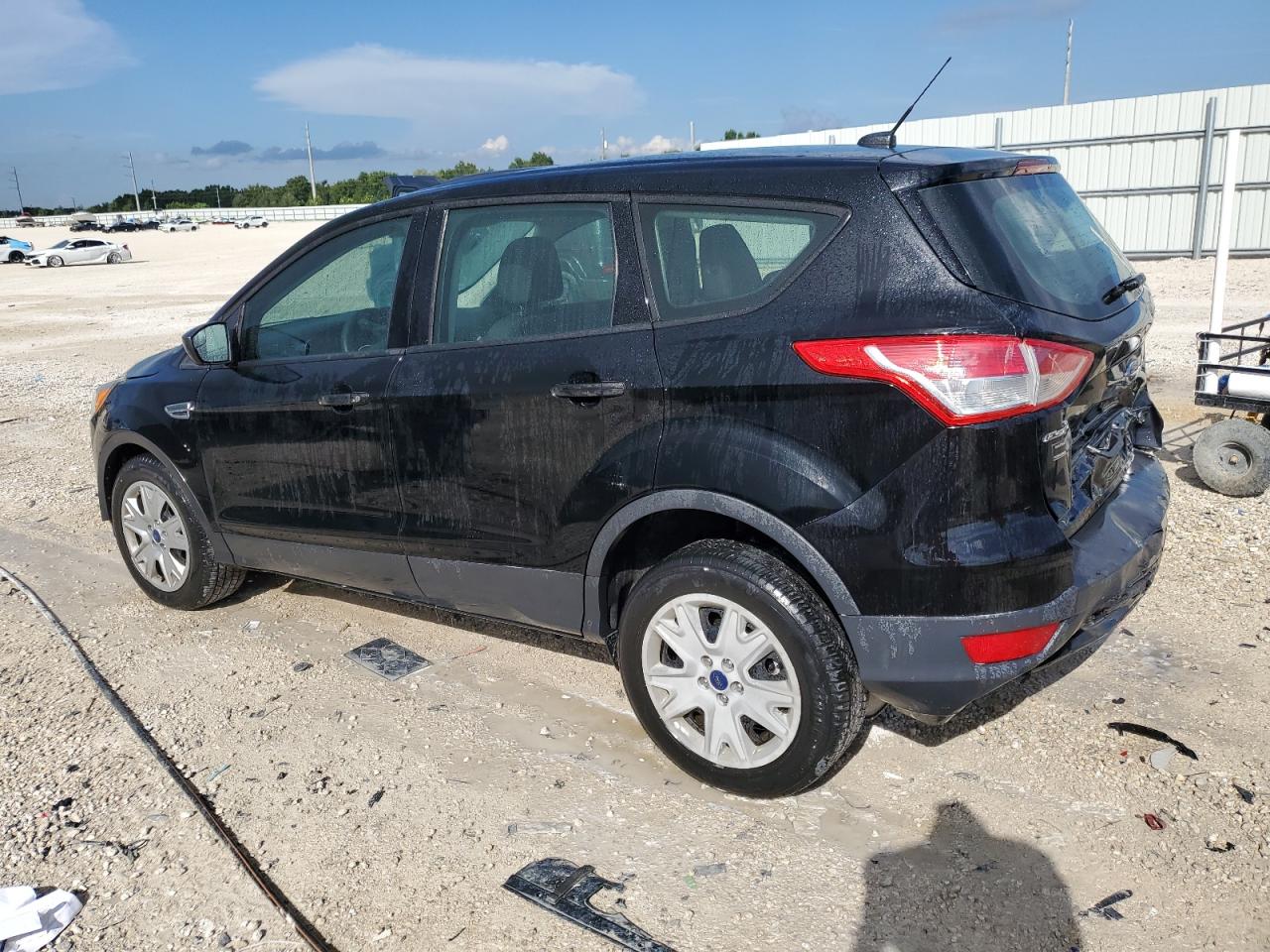 2016 Ford Escape S VIN: 1FMCU0F71GUC35222 Lot: 71707764