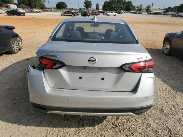  NISSAN VERSA 2021 Silver