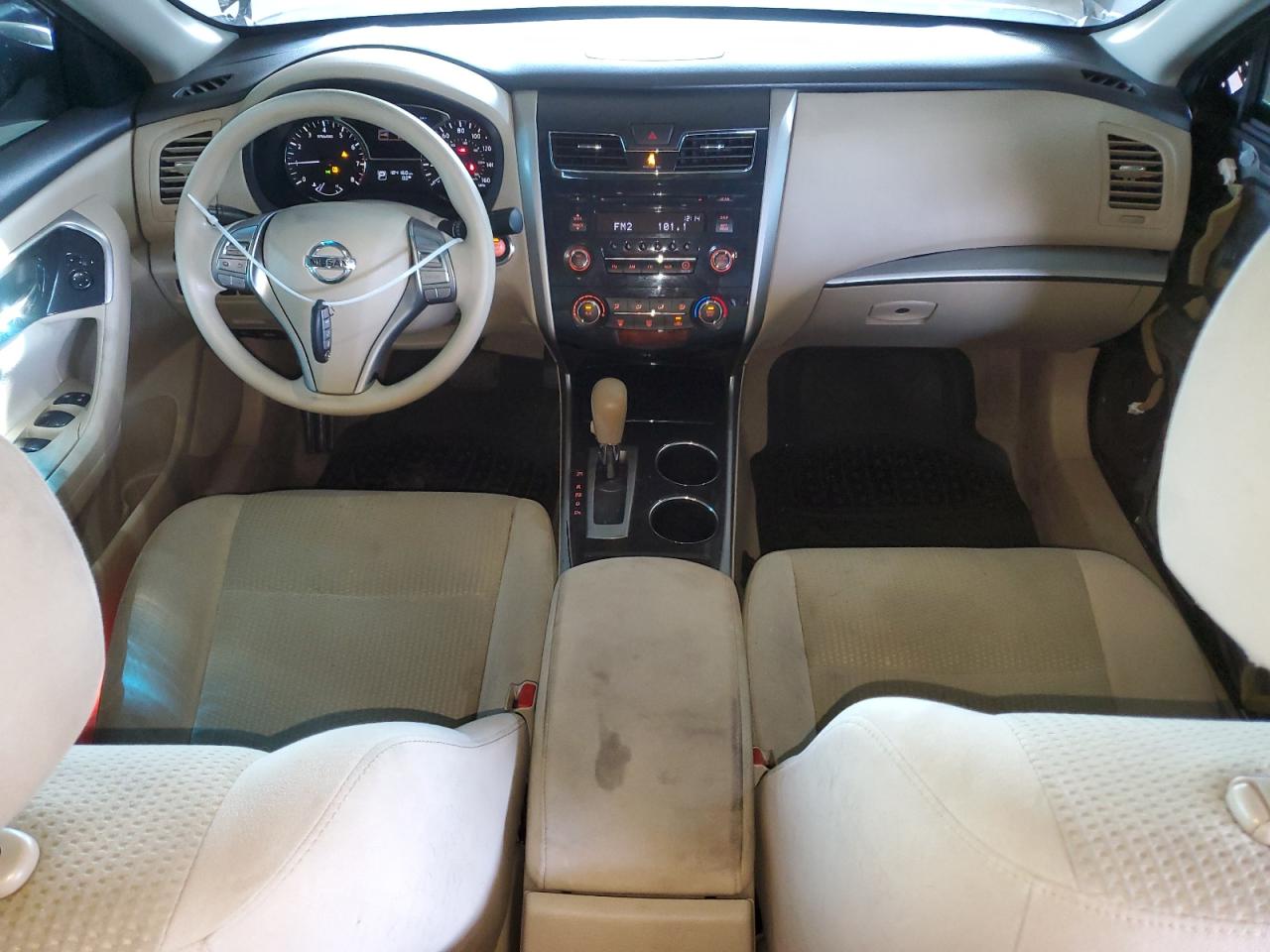 1N4AL3AP5EN211106 2014 Nissan Altima 2.5