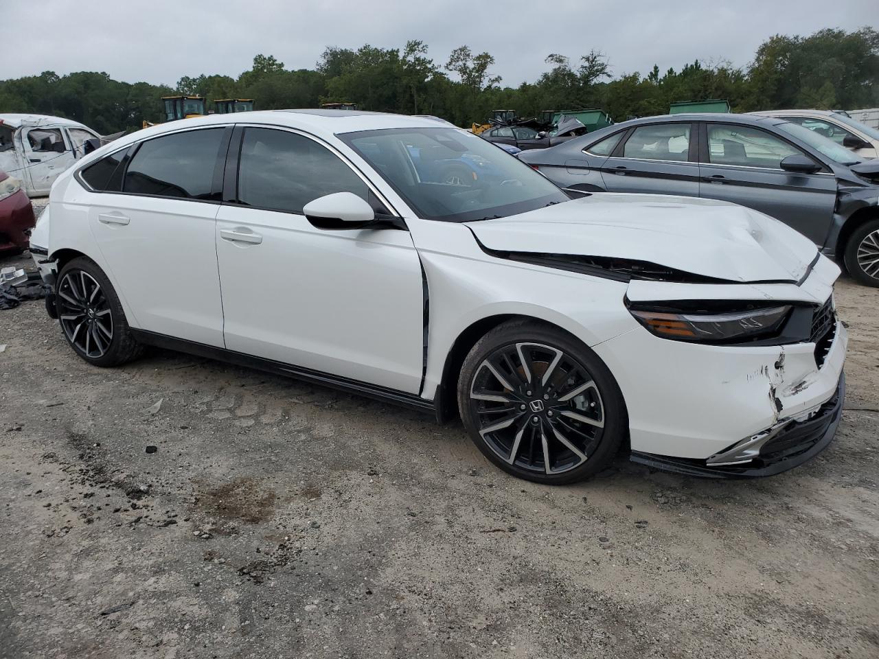 2024 Honda Accord Touring Hybrid VIN: 1HGCY2F83RA027362 Lot: 70402954