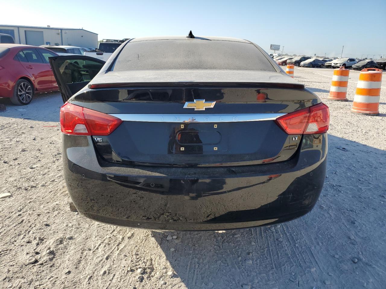 2G1125S33F9233056 2015 Chevrolet Impala Lt