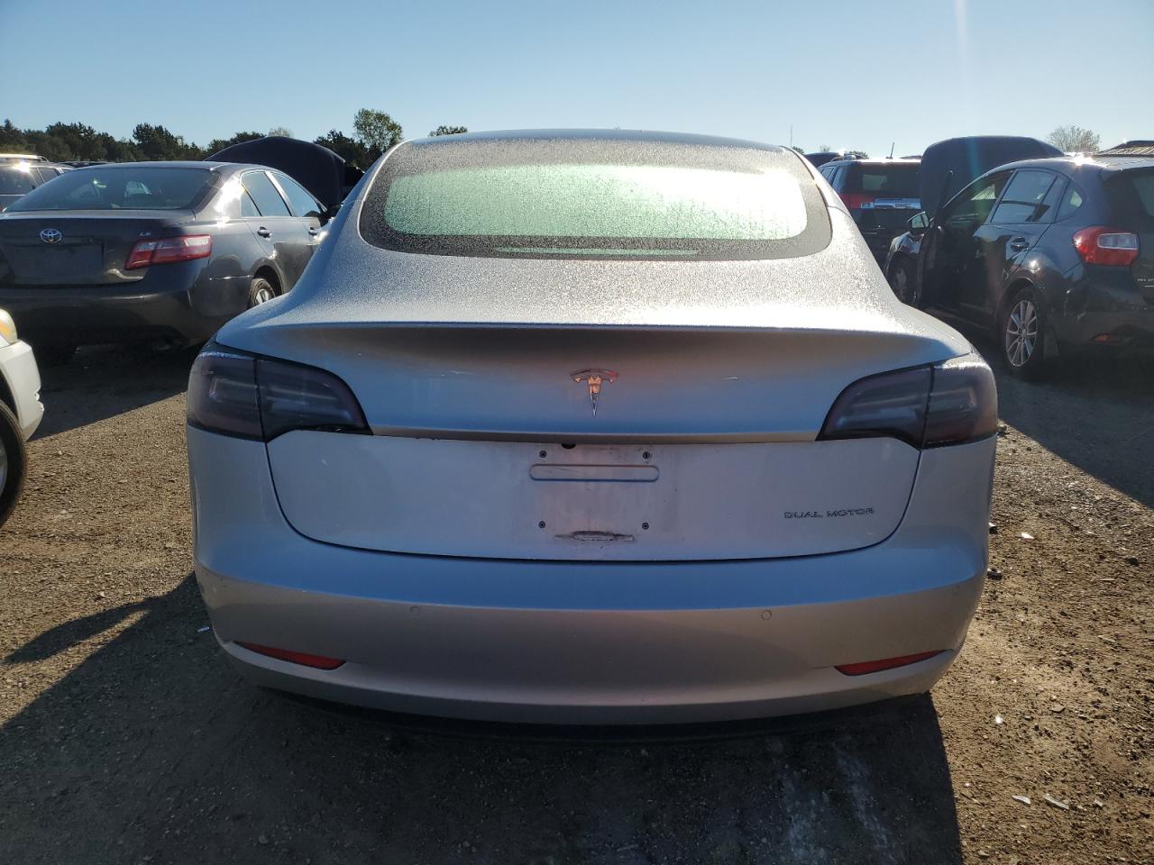 2018 Tesla Model 3 VIN: 5YJ3E1EB8JF097319 Lot: 72911294