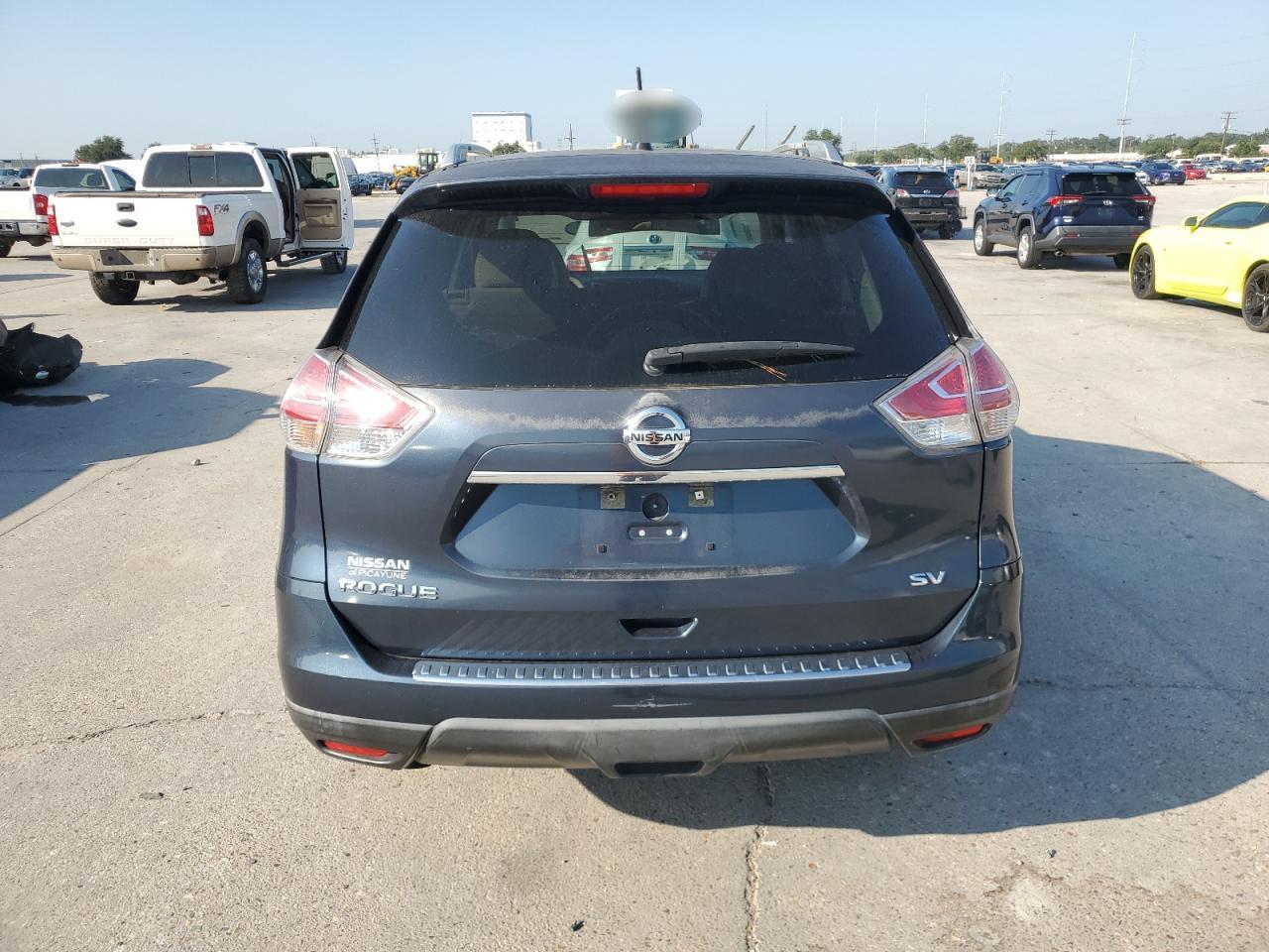 2015 Nissan Rogue S VIN: KNMAT2MT4FP567369 Lot: 70998864