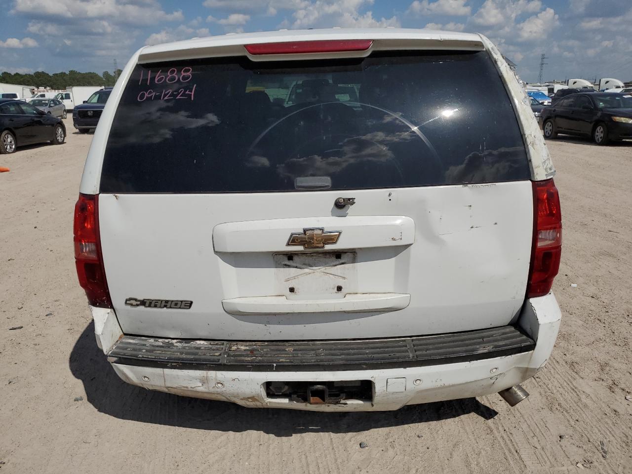 2010 Chevrolet Tahoe C1500 Ls VIN: 1GNMCAE03AR224780 Lot: 71670884