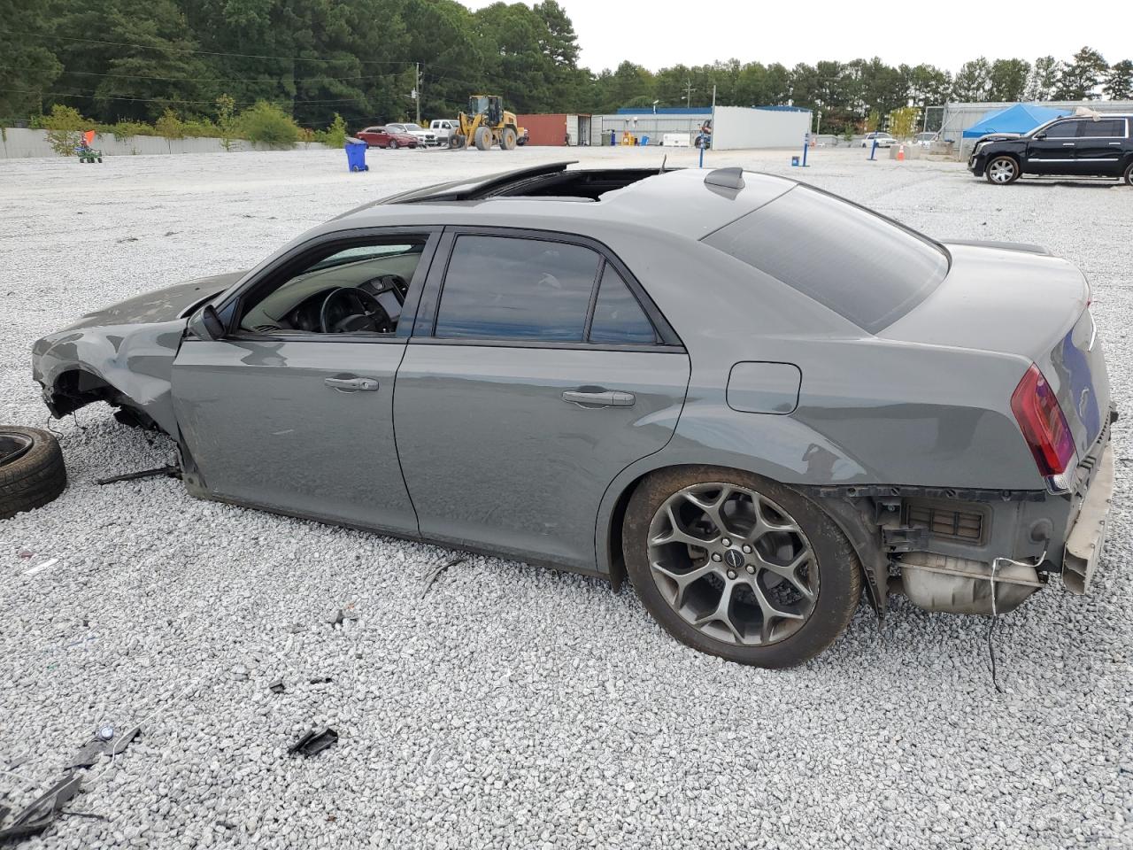 2017 Chrysler 300 - Image 2
