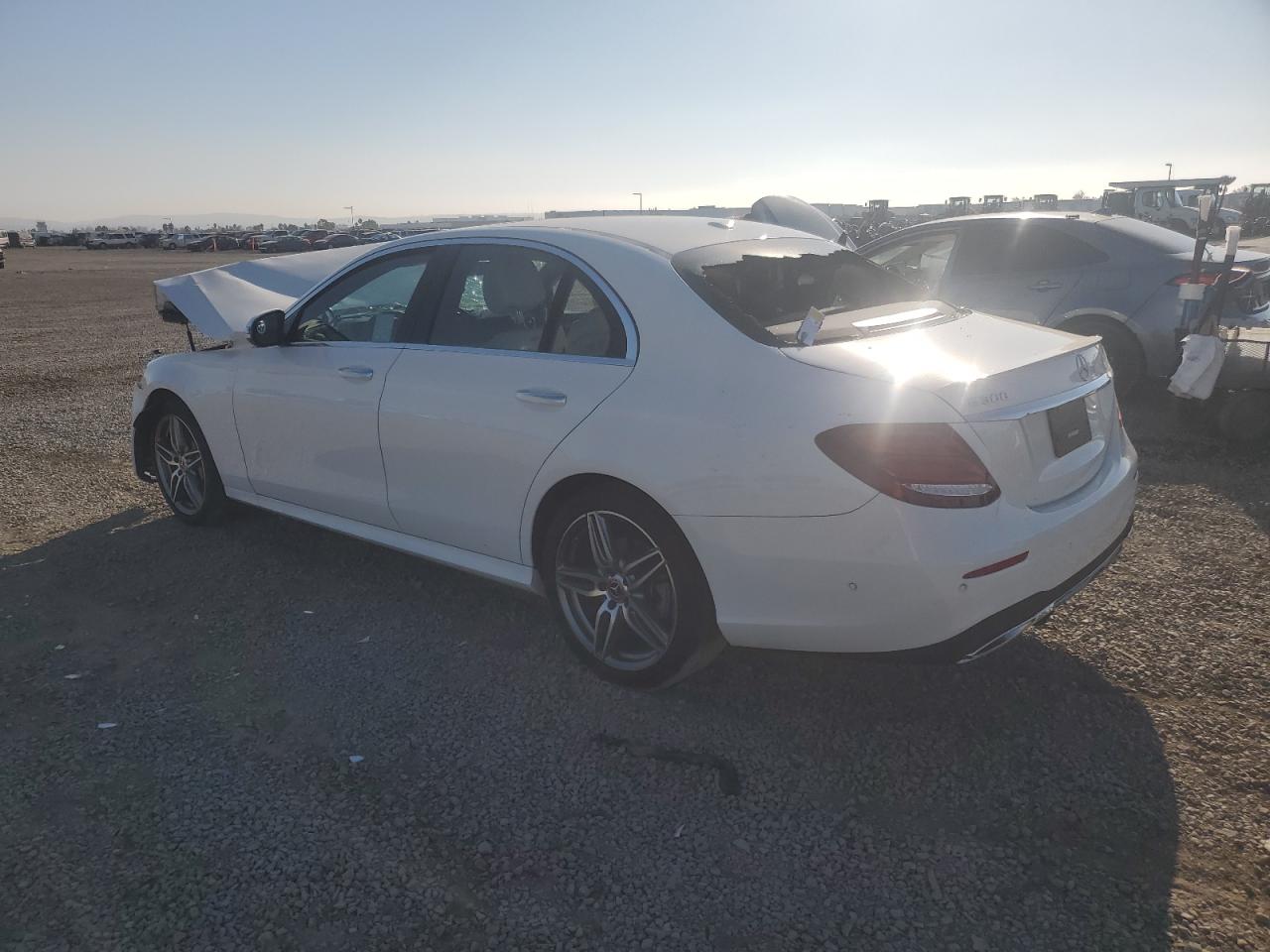 2018 Mercedes-Benz E-klasse - Image 2
