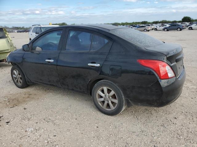 Sedans NISSAN VERSA 2012 Czarny