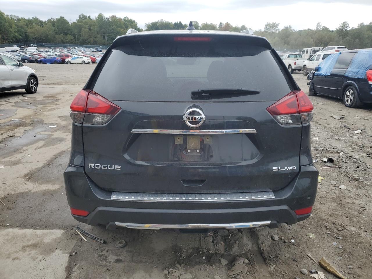 2018 Nissan Rogue S VIN: JN8AT2MV9JW350887 Lot: 72456844