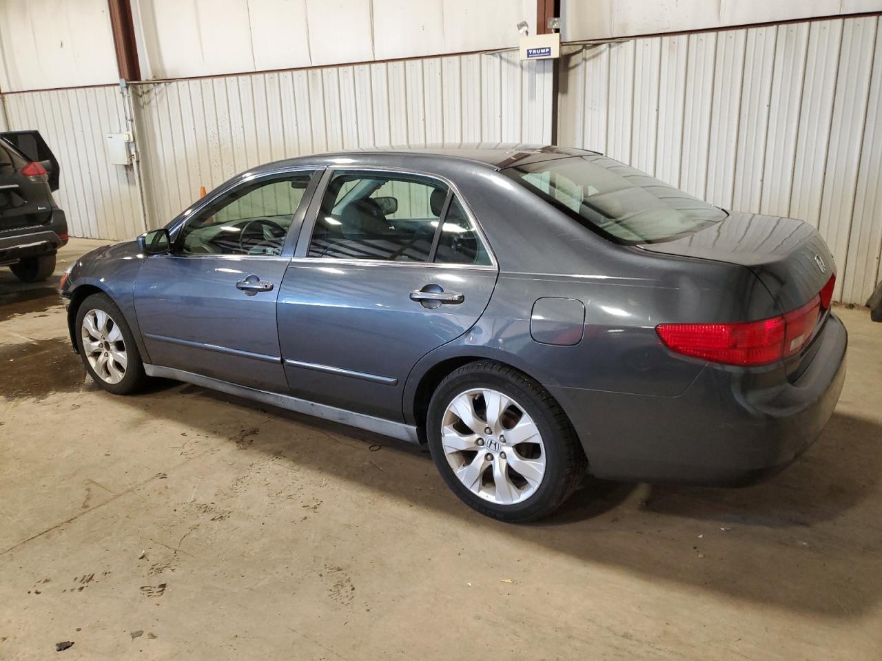 1HGCM56445A130861 2005 Honda Accord Lx