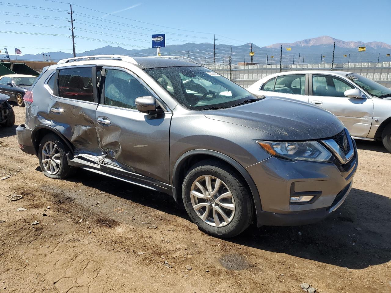 2020 Nissan Rogue - Image 4