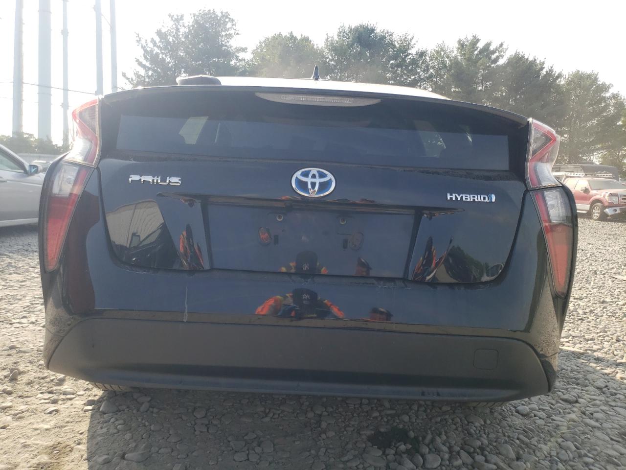 JTDKARFU0G3006202 2016 Toyota Prius