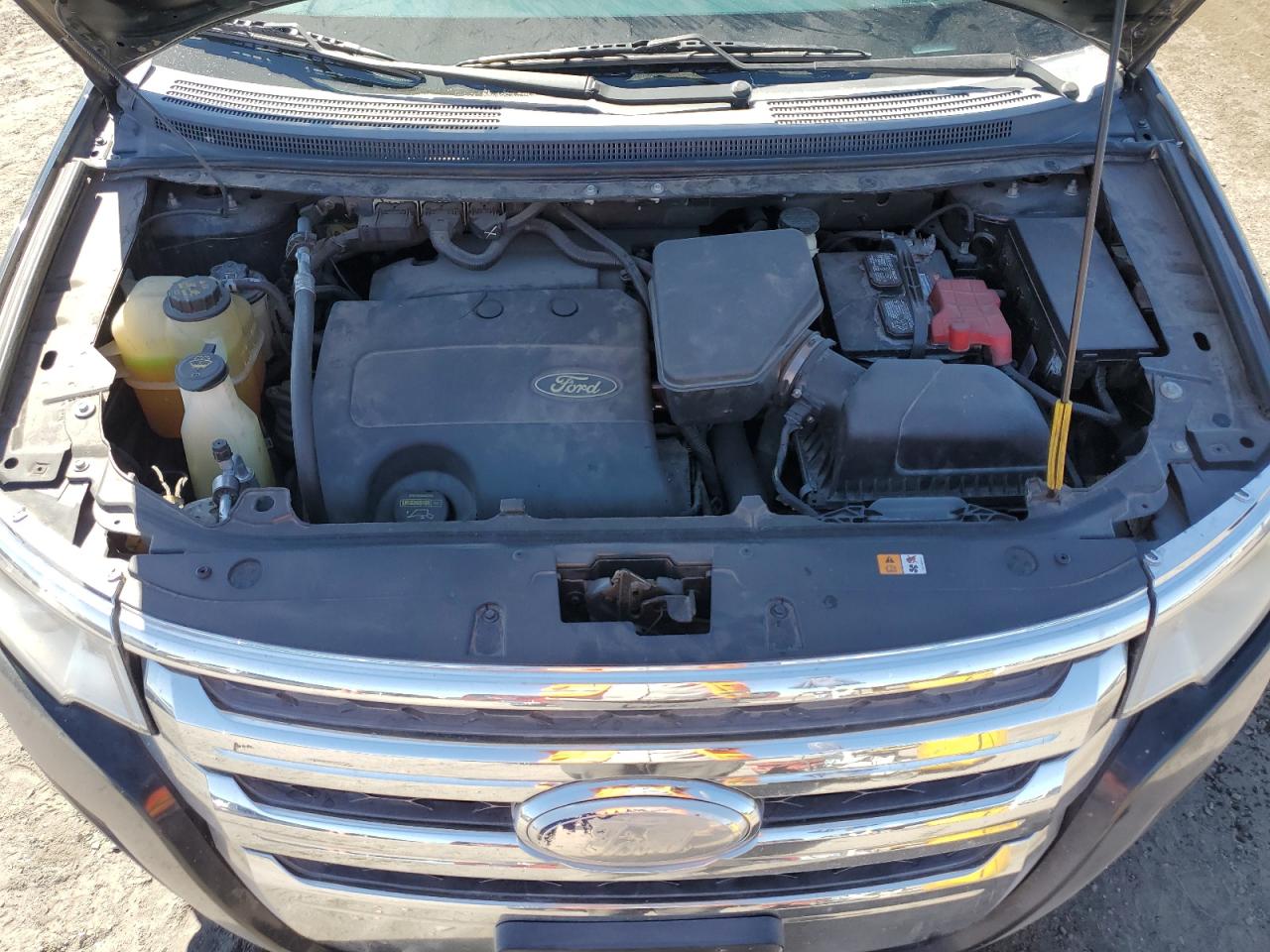 2013 Ford Edge - Image 12