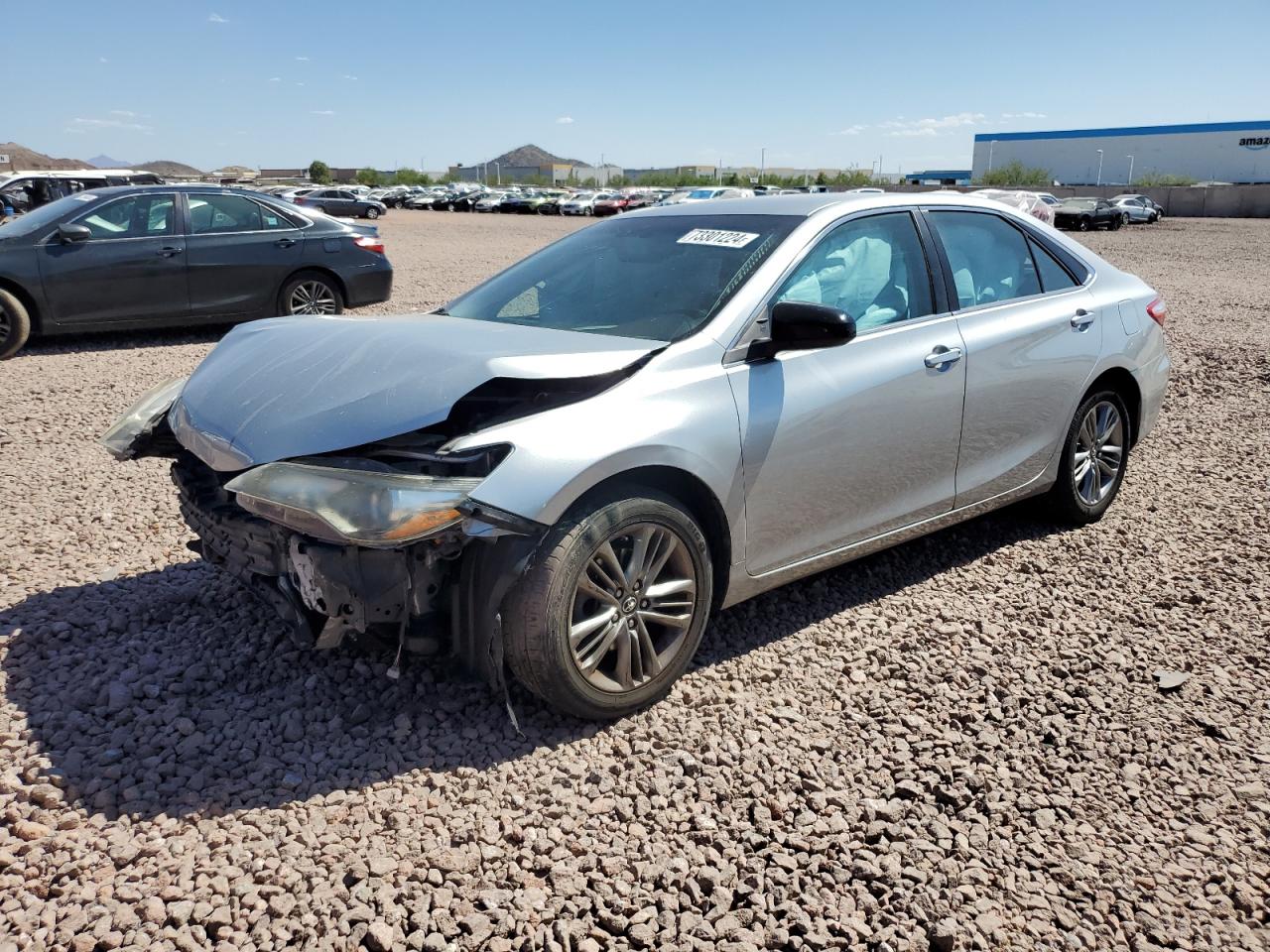 4T1BF1FK5HU812464 2017 TOYOTA CAMRY - Image 1