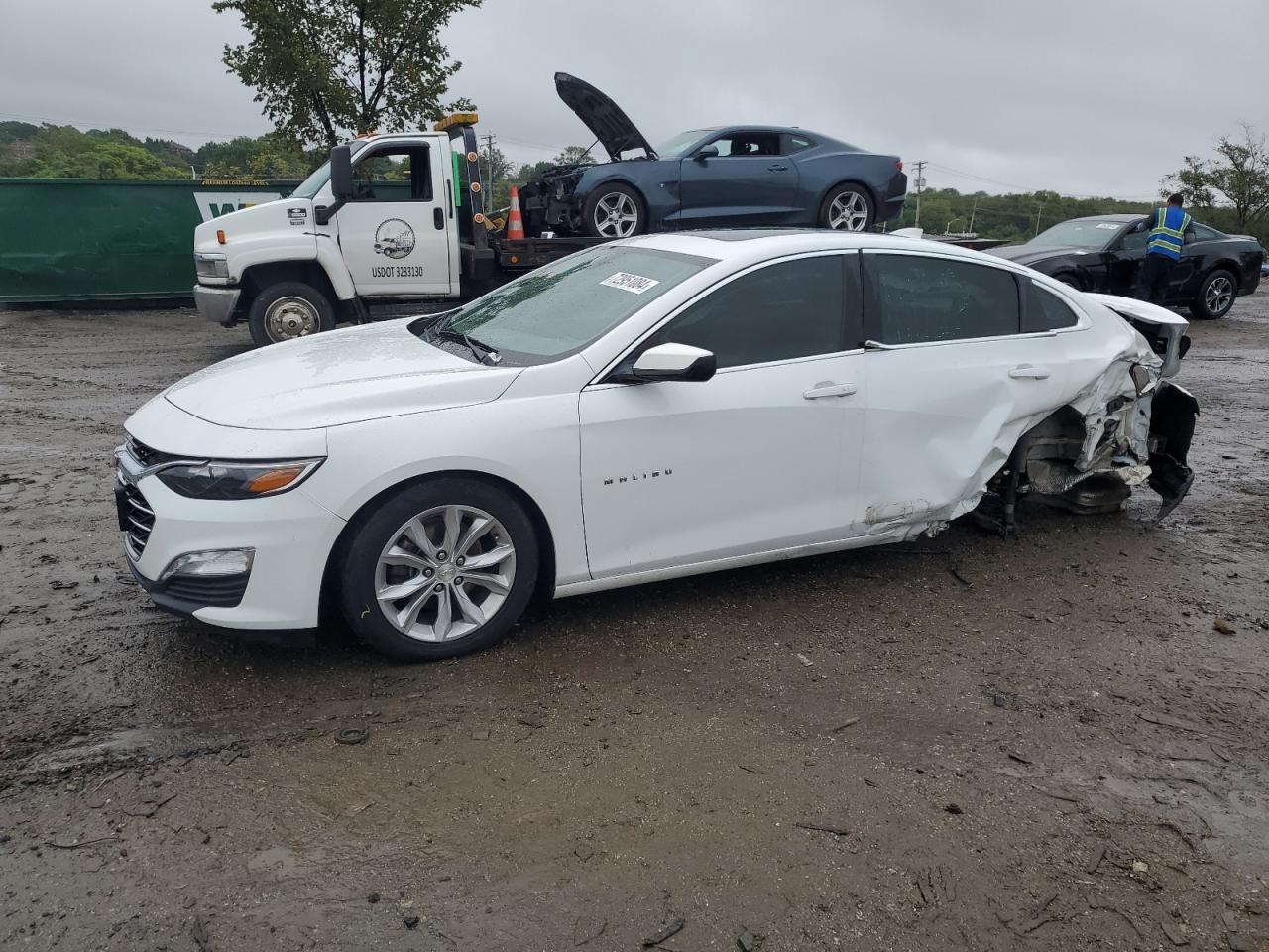 1G1ZD5ST5KF175742 2019 CHEVROLET MALIBU - Image 1