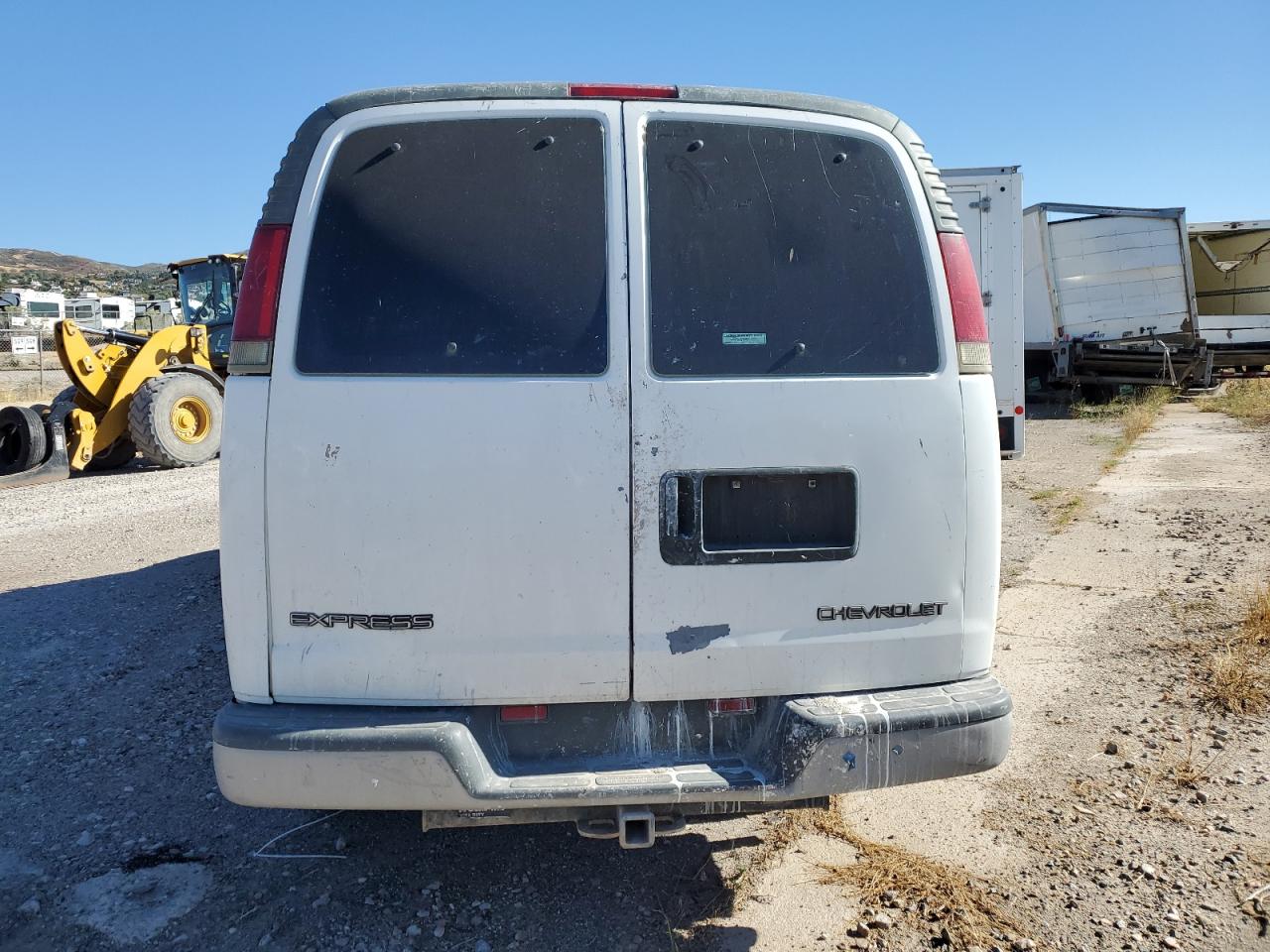 1GAHG39R211239832 2001 Chevrolet Express G3500