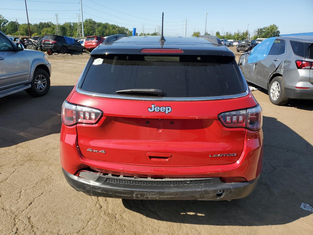 3C4NJDCB6JT480055 2018 Jeep Compass Limited