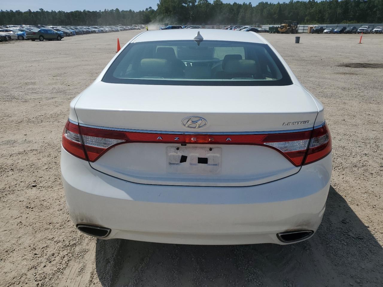 KMHFH4JG5EA370170 2014 Hyundai Azera Gls