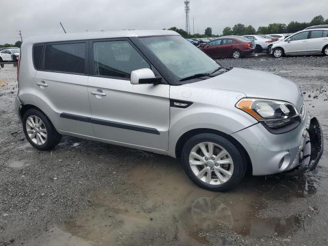 Parquets KIA SOUL 2013 Srebrny