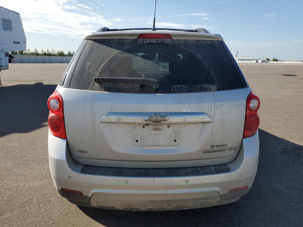 2010 Chevrolet Equinox - Image 6