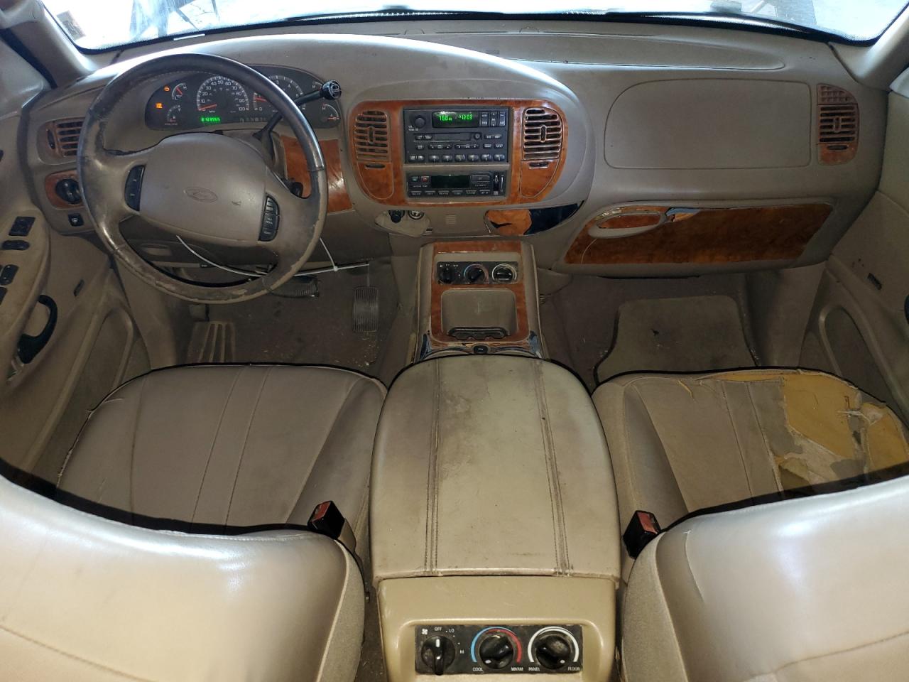 2001 Ford Expedition Eddie Bauer VIN: 1FMEU17L11LB20059 Lot: 59133775