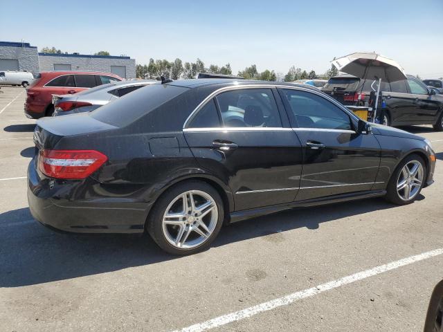  MERCEDES-BENZ E-CLASS 2013 Czarny