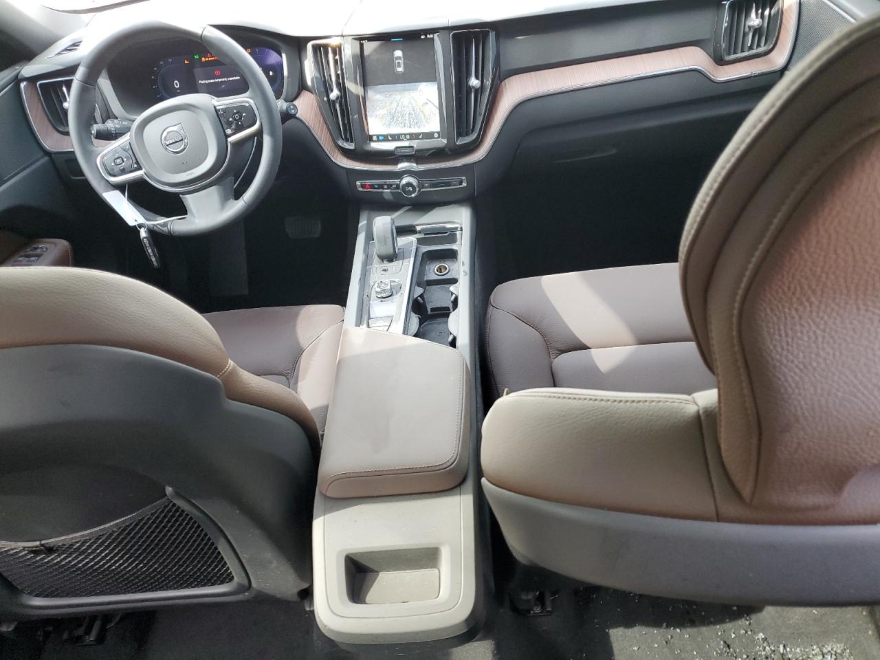 2024 Volvo Xc60 Plus VIN: YV4L12RL6R1763101 Lot: 70562224