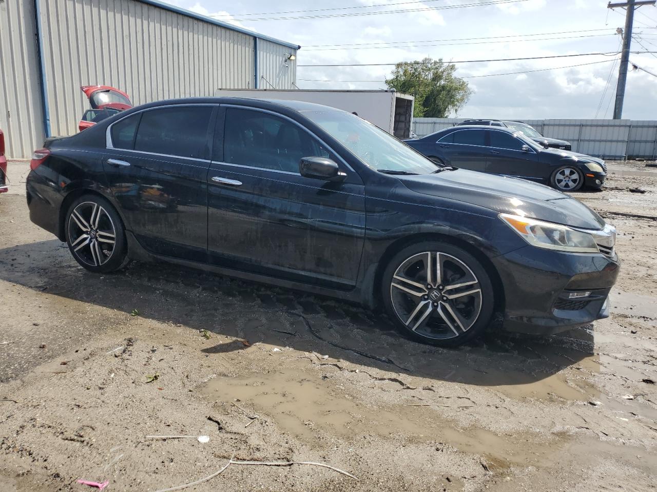 2017 Honda Accord - Image 4