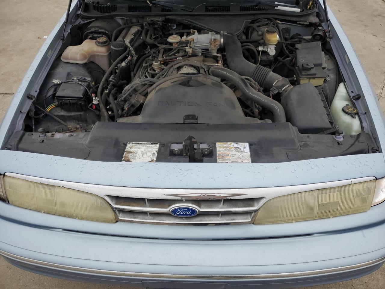 1997 Ford Crown Victoria Lx VIN: 2FALP74W7VX226244 Lot: 71090324