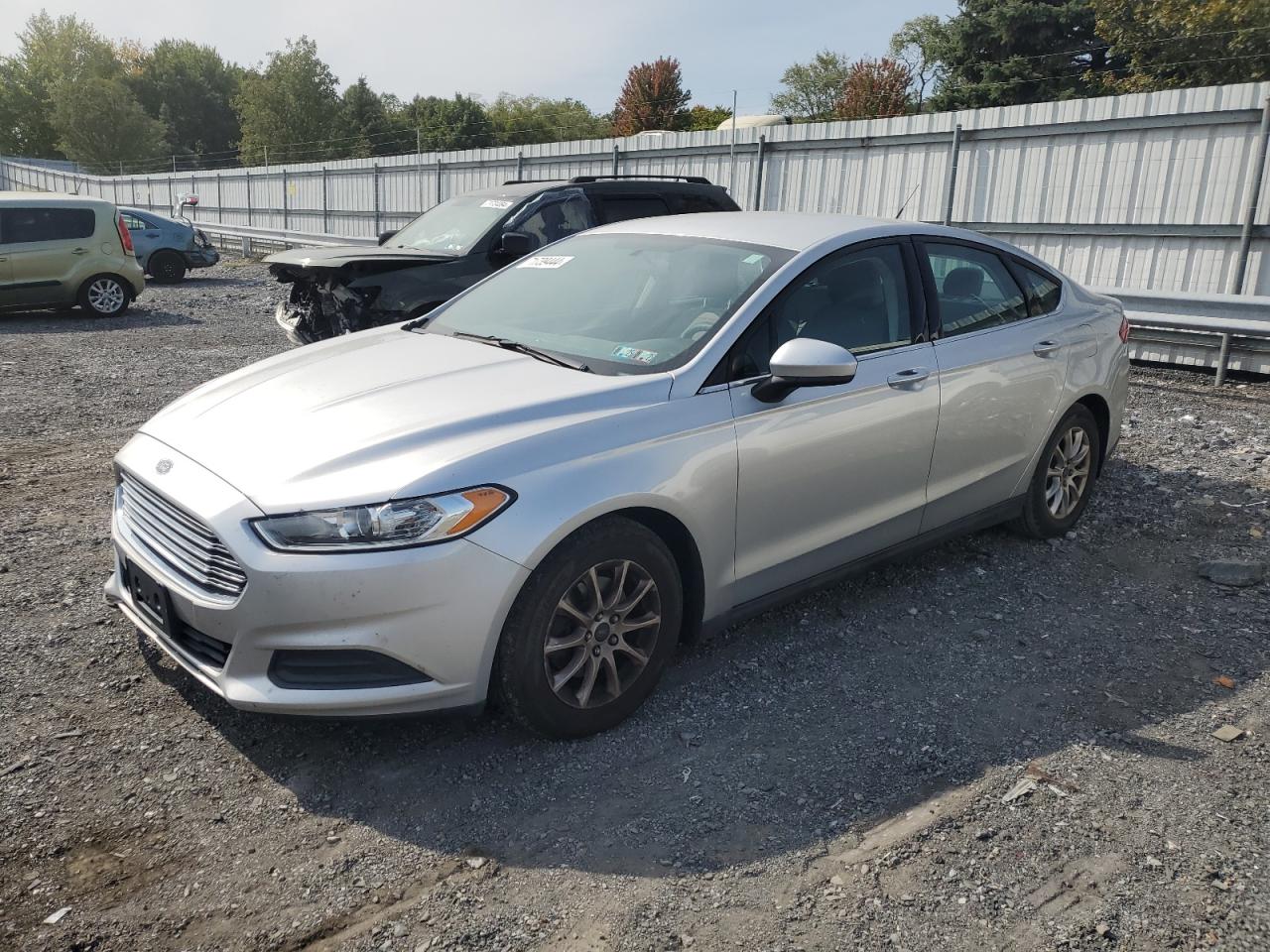 1FA6P0G79F5130837 2015 FORD FUSION - Image 1