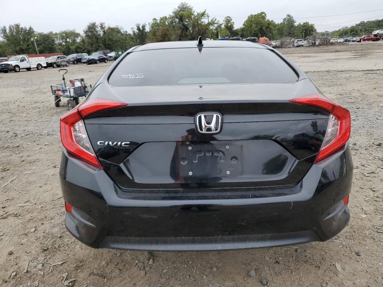 2HGFC2F76JH558581 2018 Honda Civic Ex