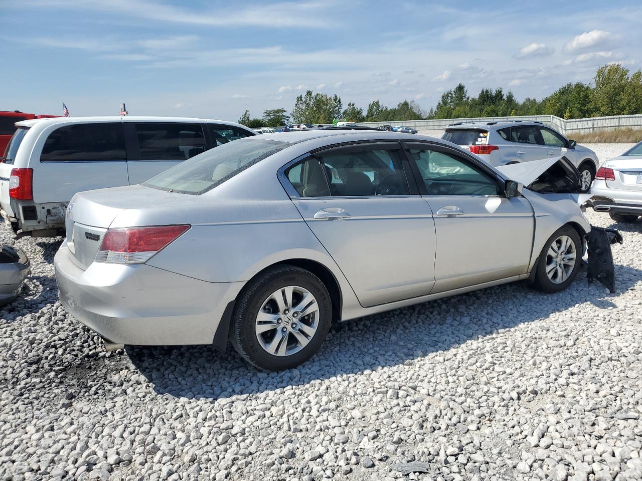 2009 Honda Accord - Image 3