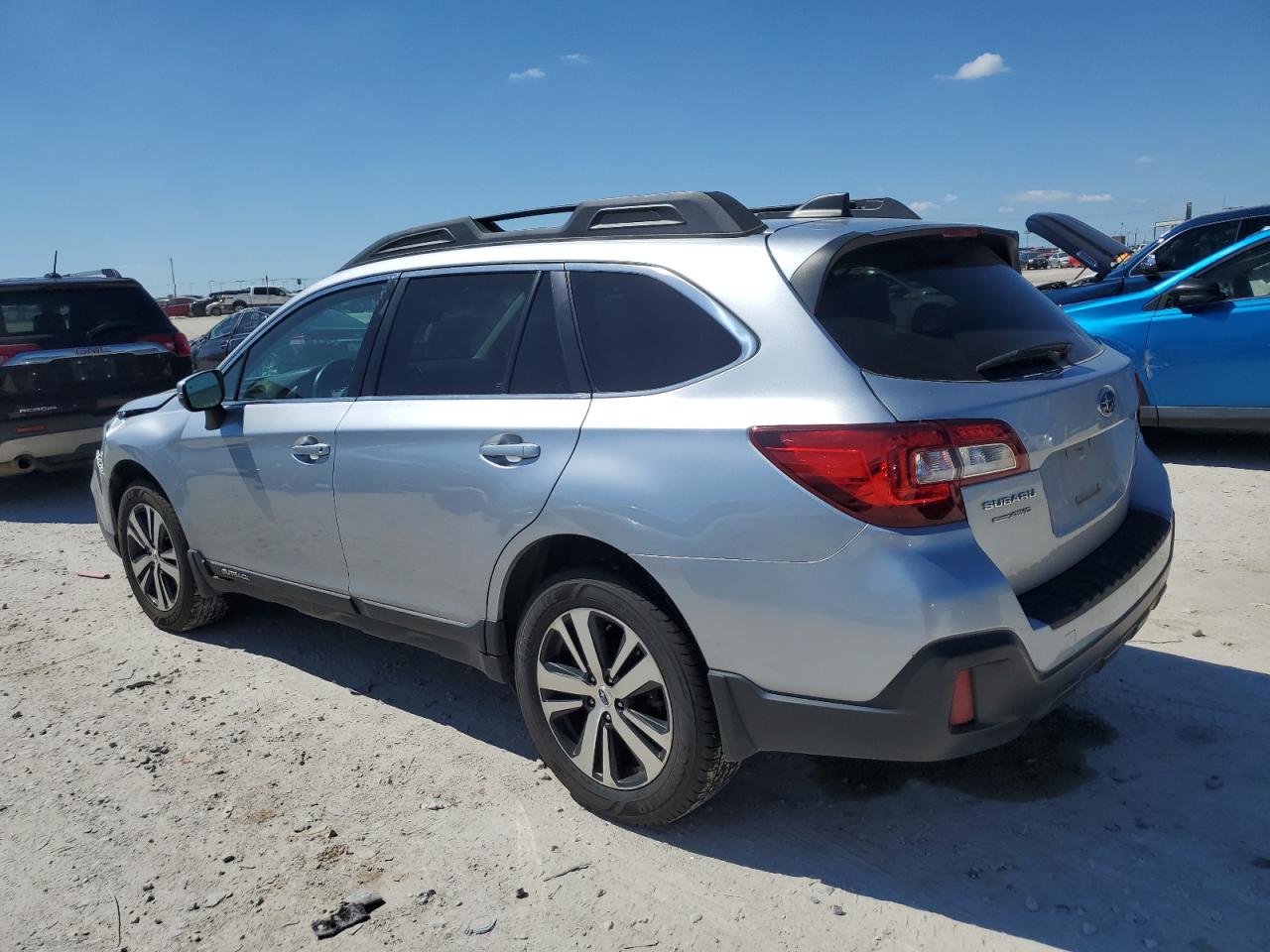 4S4BSAJC7K3211324 2019 Subaru Outback 2.5I Limited