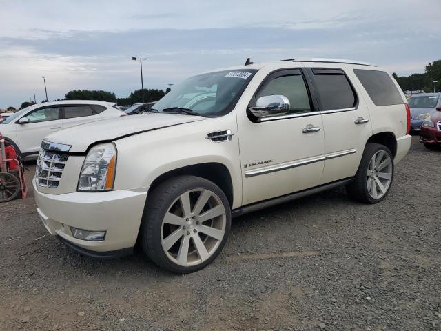 2008 Cadillac Escalade Luxury за продажба в East Granby, CT - Minor Dent/Scratches