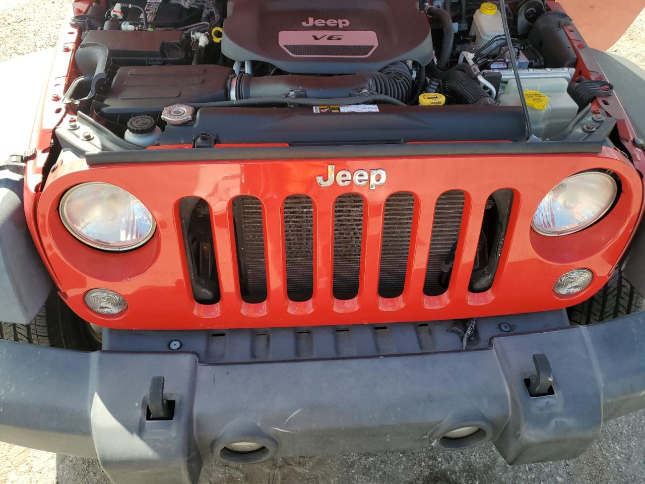 1C4AJWAG7EL320826 2014 Jeep Wrangler Sport