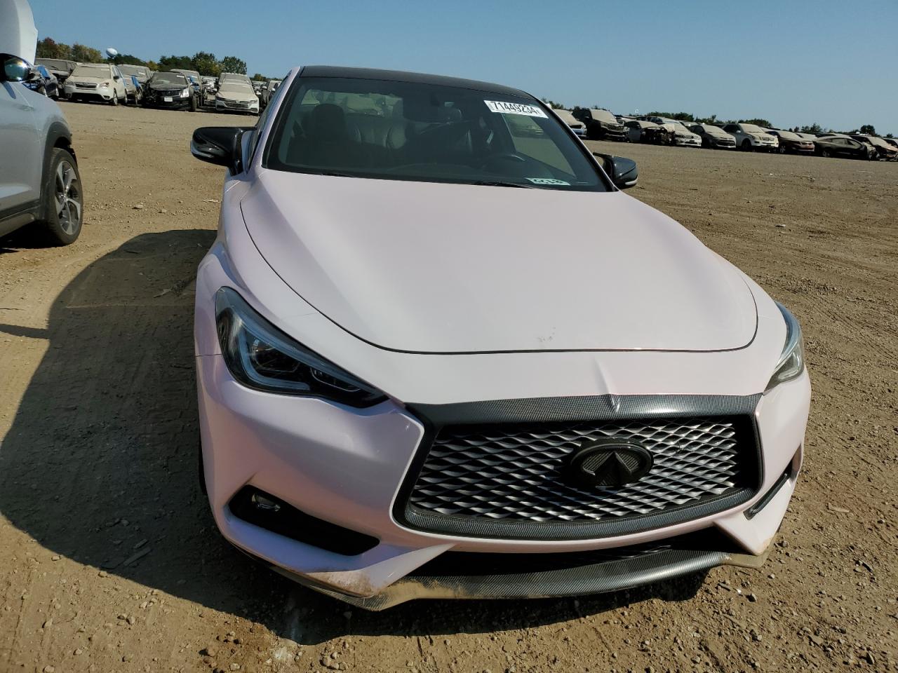 JN1EV7EL3HM550500 2017 Infiniti Q60 Premium