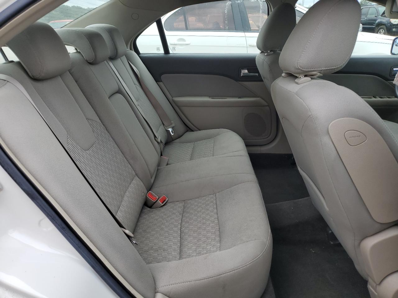 2010 Ford Fusion Se VIN: 3FAHP0HA1AR258725 Lot: 52779965