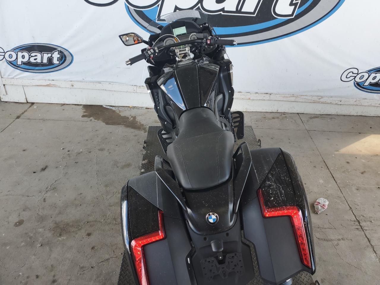 WB10F5300JZG15863 2018 BMW K1600 B