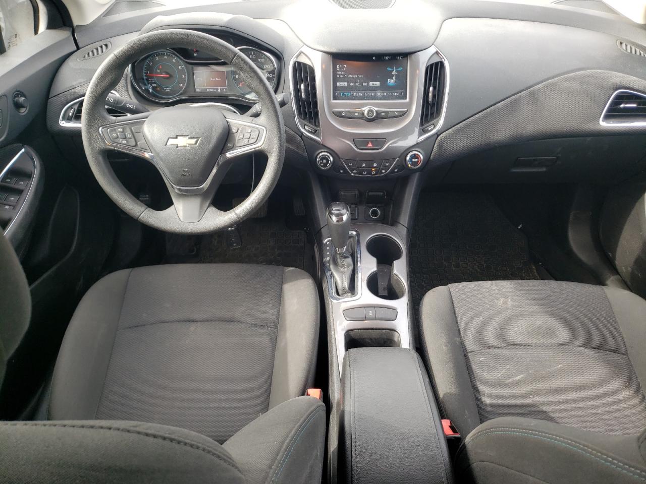 3G1BE6SM0HS516661 2017 Chevrolet Cruze Lt